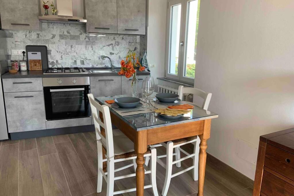 Antica Casa Nel Borgo Apartment Pietrasanta Ngoại thất bức ảnh